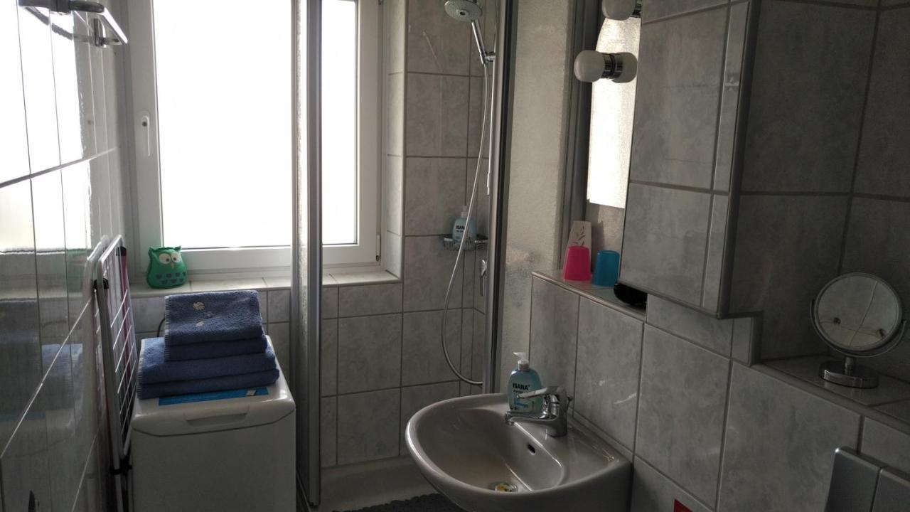 Haus Tertius - Strand- Und Hafennahe Ruhige Ferienwohnung Büsum Zewnętrze zdjęcie