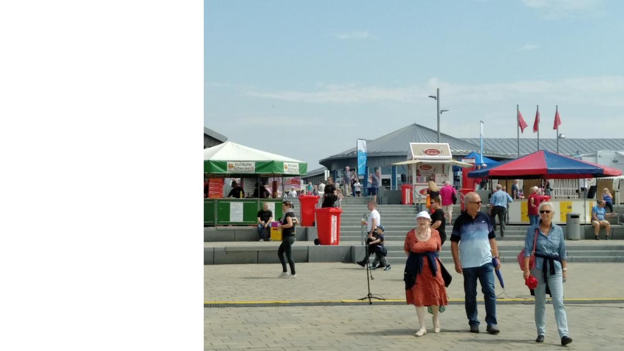 Haus Tertius - Strand- Und Hafennahe Ruhige Ferienwohnung Büsum Zewnętrze zdjęcie