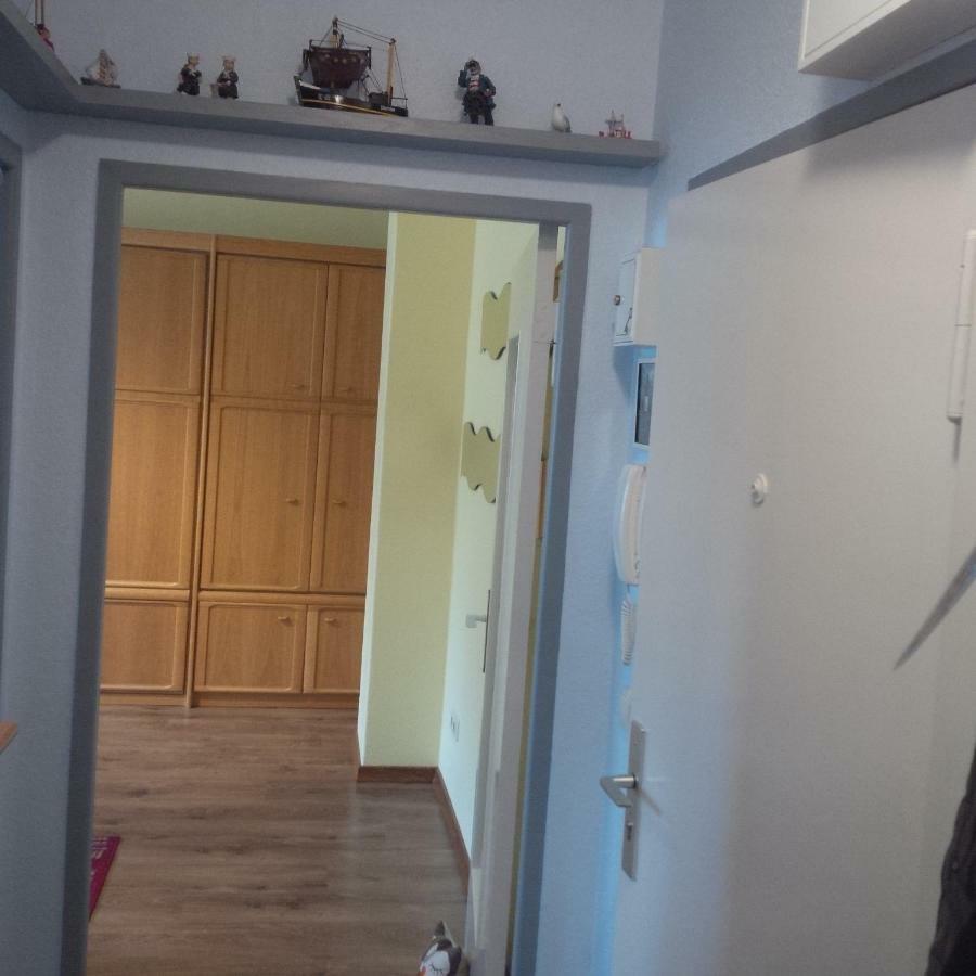 Haus Tertius - Strand- Und Hafennahe Ruhige Ferienwohnung Büsum Zewnętrze zdjęcie